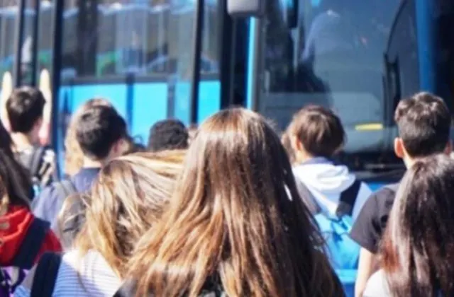PENDOLARI Trasporto Studenti